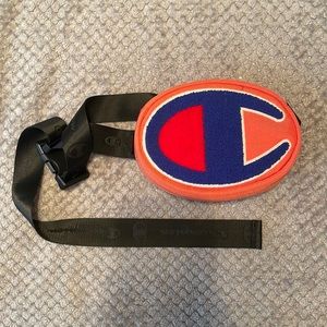 Champion Fanny Pack